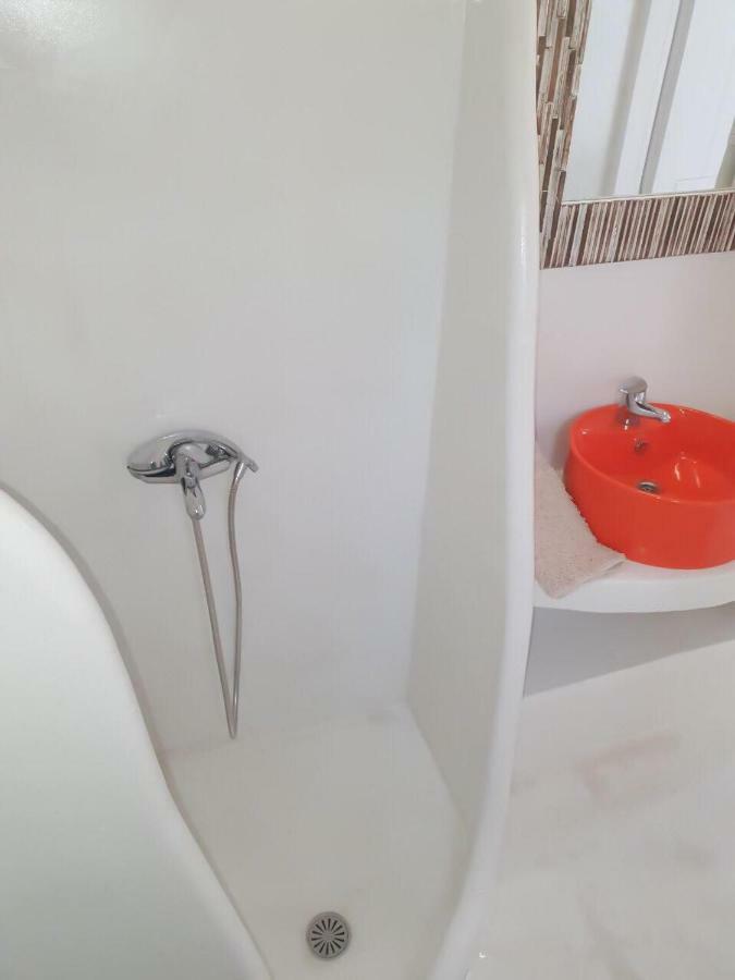 Thomas Apartments Katapola - Chora Екстер'єр фото