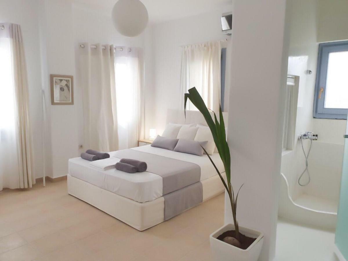 Thomas Apartments Katapola - Chora Екстер'єр фото