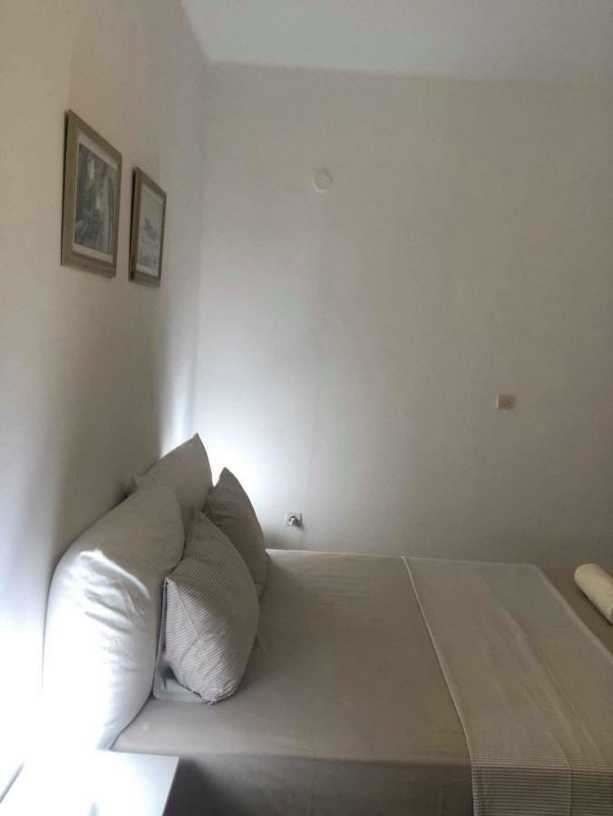 Thomas Apartments Katapola - Chora Екстер'єр фото